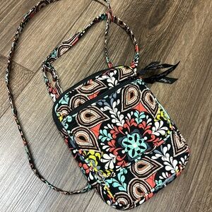 Small Vera Bradley crossover multicolored